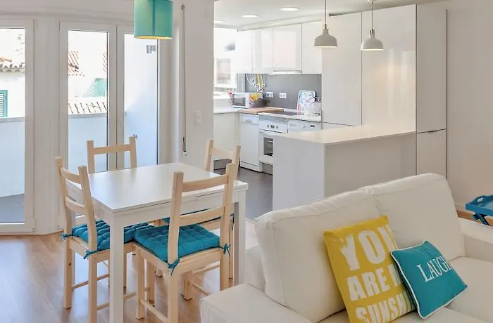 Twin - Daydream Pt Apartment